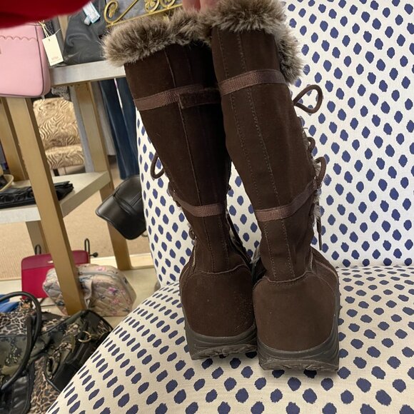 Women's Skechers Brown Faux Fur Boots Size 9.5 - Picture 4 of 7